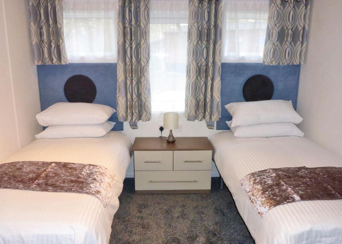 Allerton Holiday Park Arkendale Bagian luar foto